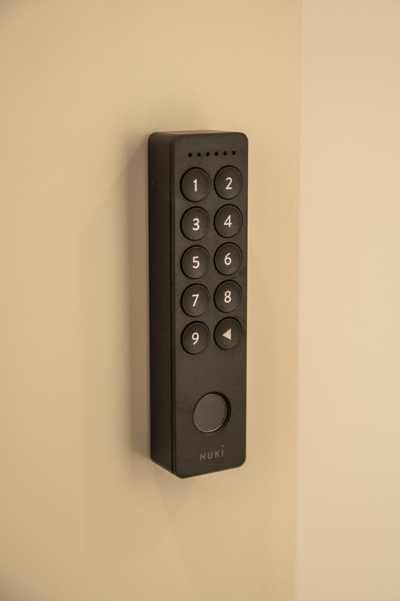 Flair Homes - Design Apartments With Smart-Tv, Self Check-In & Free Parking Karlsruhe Luaran gambar